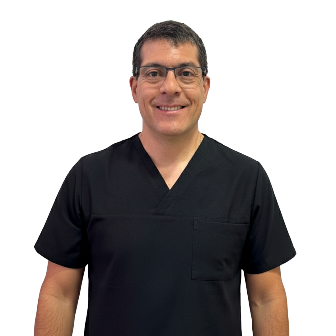 Dr. Oscar Ríos